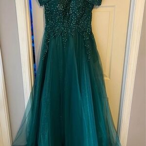 Stunning Teal Evening Gown